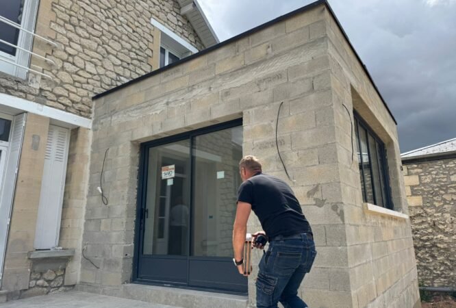 Isolation thermique par l’extérieur sur maison en Seine Saint Denis