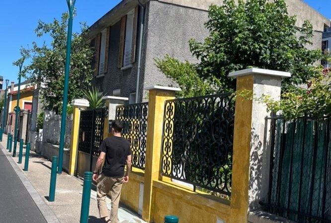 Travaux de finition sur façade rénovée